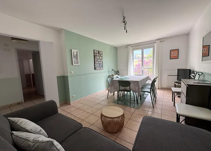 Disneyland Paris family Apt 8 pers RER 2 mn à pied
