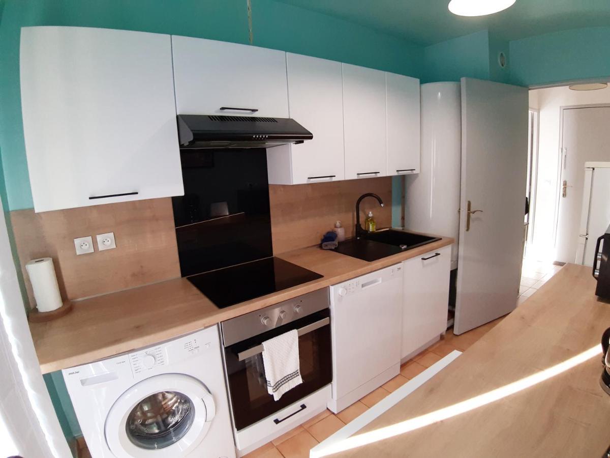 Disney, Very 2 Bedrooms Family Apartment, Wifi, Netflix 8 Pers * Chessy (Seine-et-Marne)