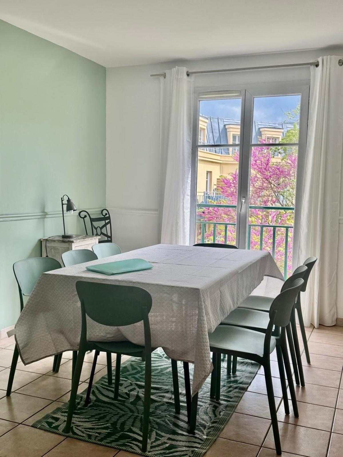 Disney, Very 2 Bedrooms Family Apartment, Wifi, Netflix 8 Pers Apartment